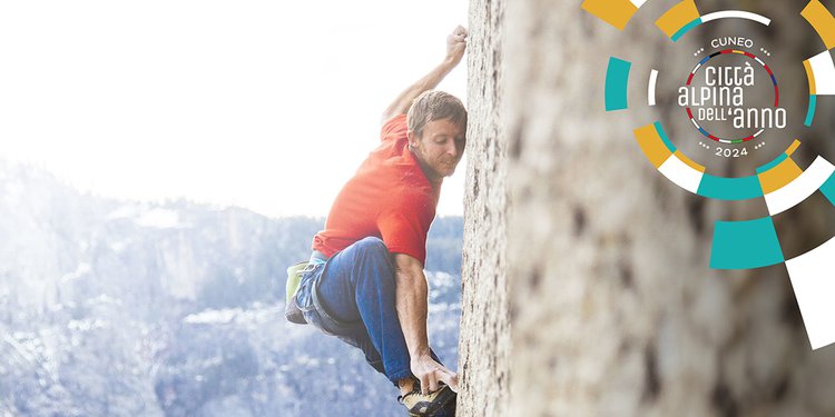 Fotografia di Tommy Caldwell in parete